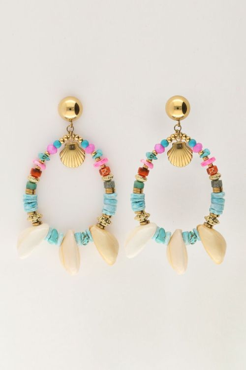 Art earring with blue beads and shells