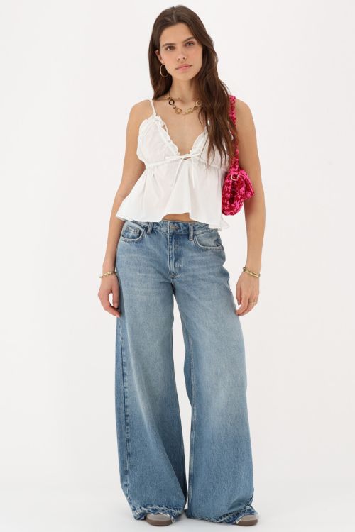 White top with spaghetti straps and bows | My Jewellery