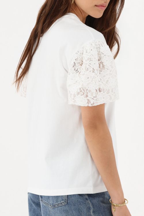 White T-shirt with lace puff sleeves | My Jewellery