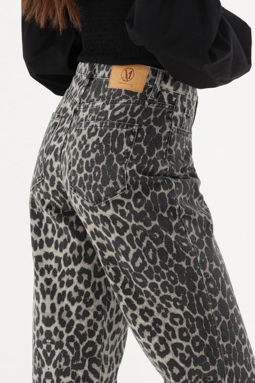 Panther print wide leg jeans | My Jewellery