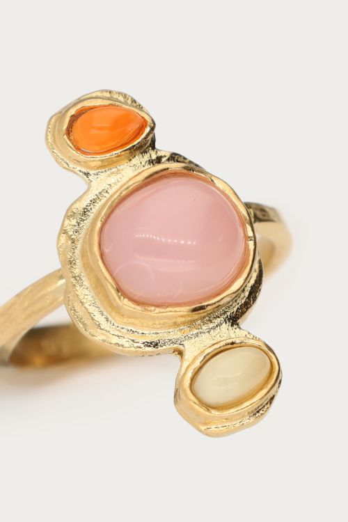 Ring mit vertikalen Steinen