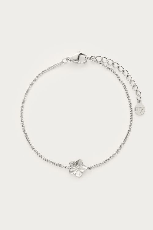 Minimalist bracelet with flower | My Jewellery