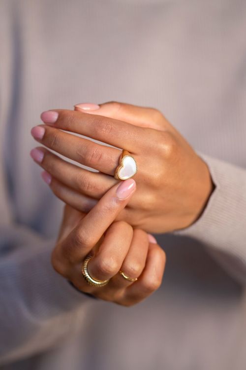 Statement mothers ring store