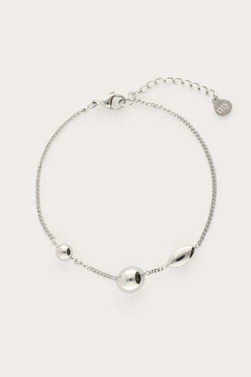 Mystic bracelet with dots
