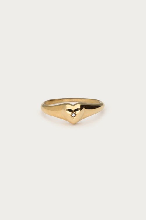 Mystic ring with heart