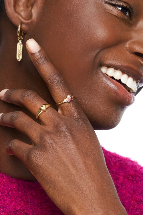 Mystic ring with faux pearl and stones