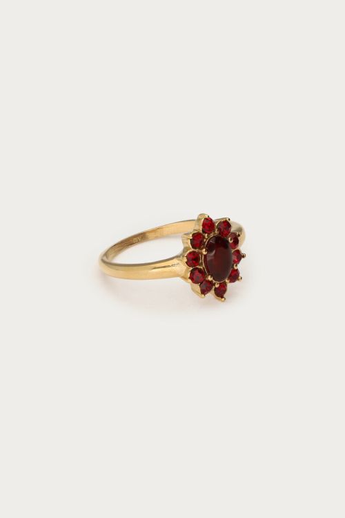 Mystic vintage ring with red stones | My Jewellery
