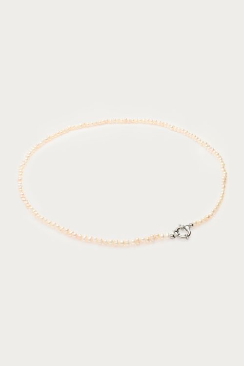 Necklace with clasp and freshwater pearls medium | My Jewellery