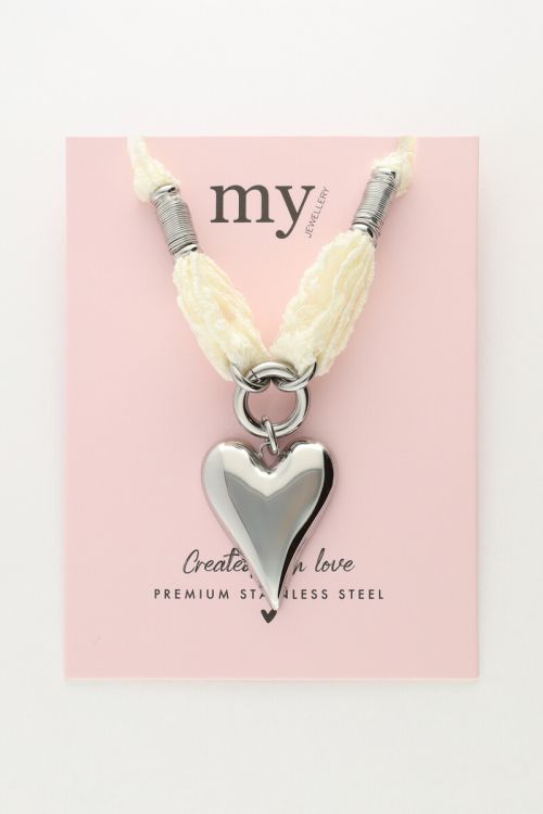 Necklace with lace and heart | My Jewellery