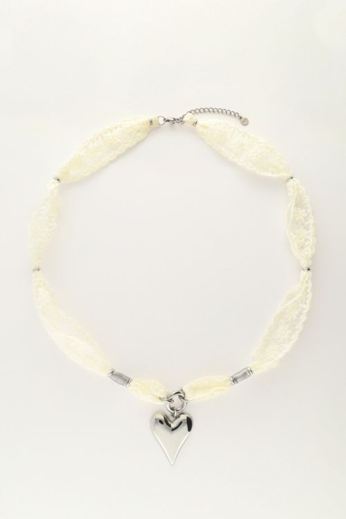 Necklace with lace and heart | My Jewellery