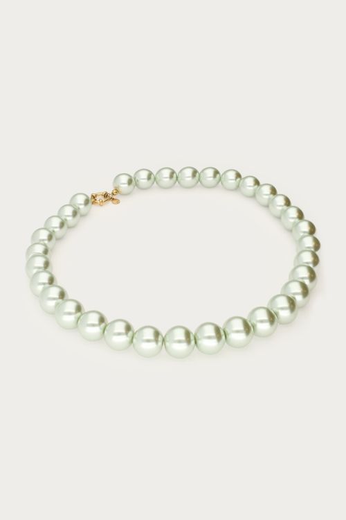 Necklace with light green glass pearls | My Jewellery