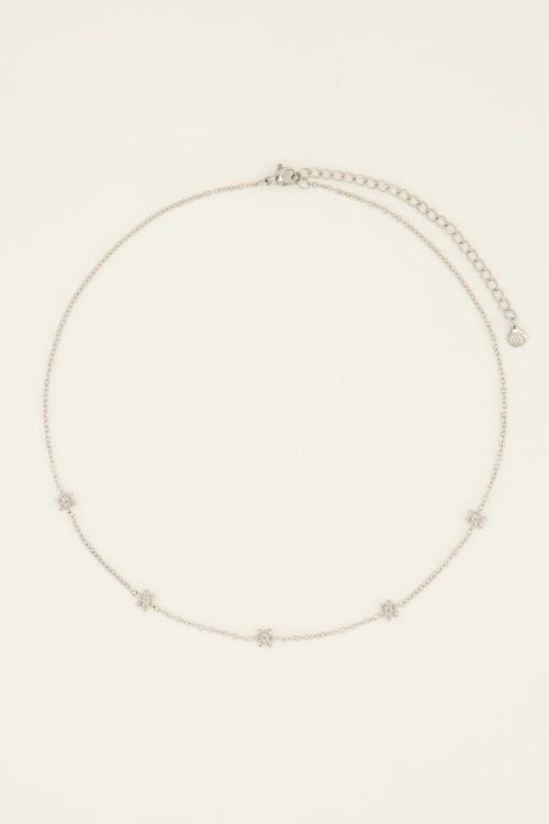 Necklace with multiple flowers | My Jewellery