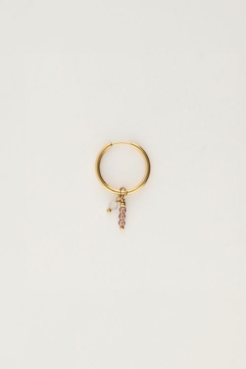 Boucle d'oreille unique avec petites perles