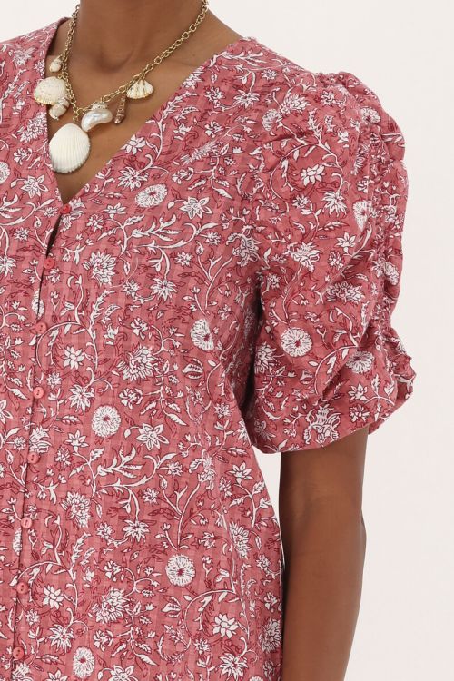 Pink dress with ruffles & floral print | My Jewellery