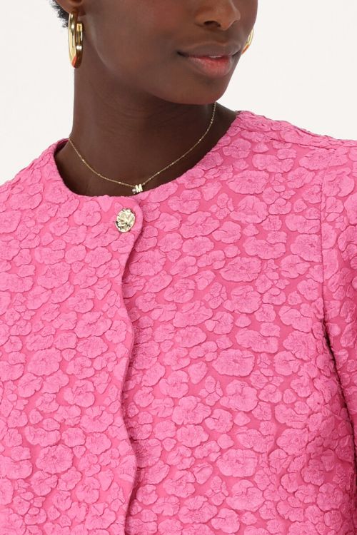 Pink jacquard top with button closure | My Jewellery