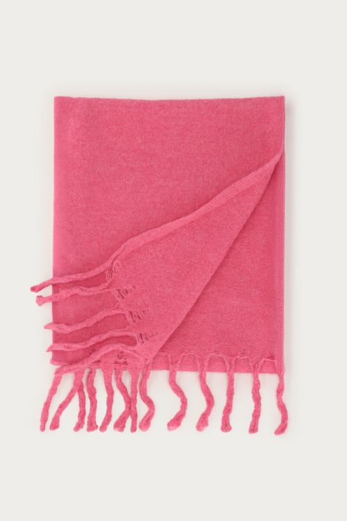 Roze gebreide sjaal met franjes