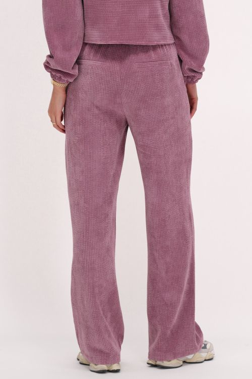 Pink wide leg pants made of corduroy | My Jewellery