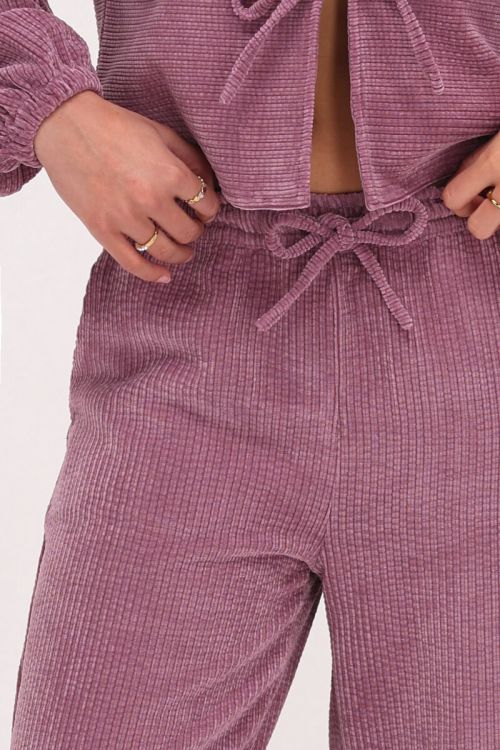 Pink wide leg pants made of corduroy | My Jewellery