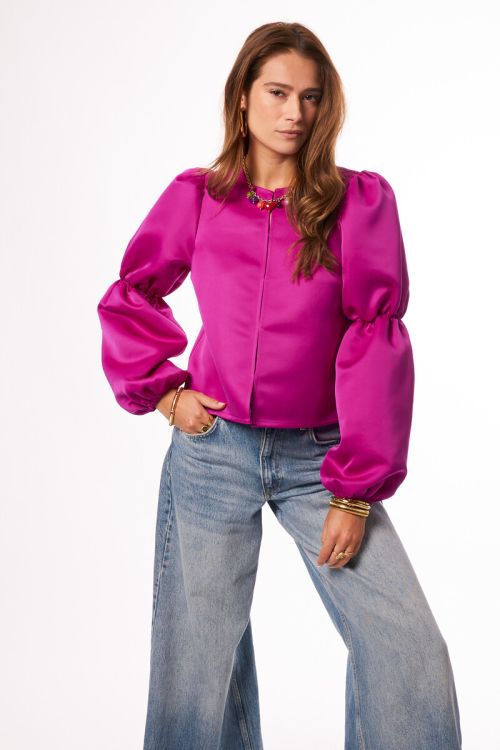 Purple top with puff sleeves in satin look | My Jewellery