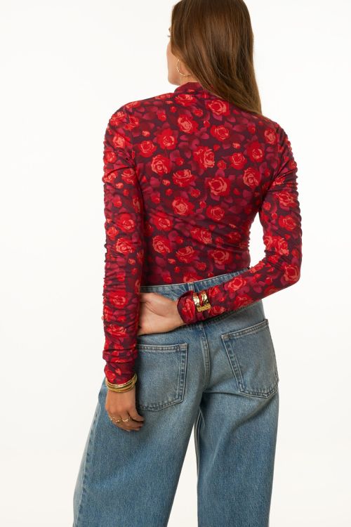 Purple turtleneck sweater with rose print | My Jewellery