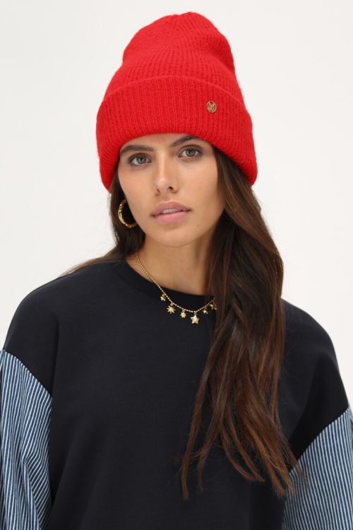 Red knitted beanie | My Jewellery