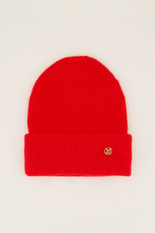 Red knitted beanie | My Jewellery