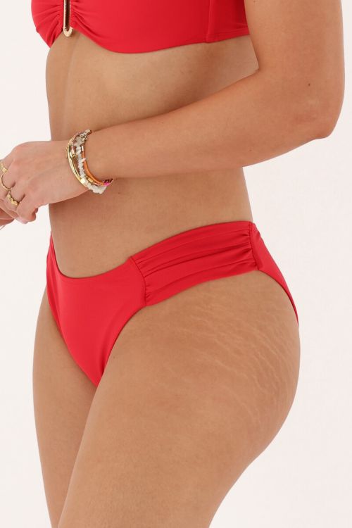 Rood bikini broekje V-shape