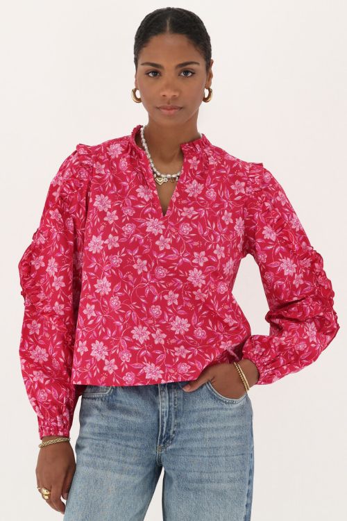 Red blouse with ruffles | My Jewellery