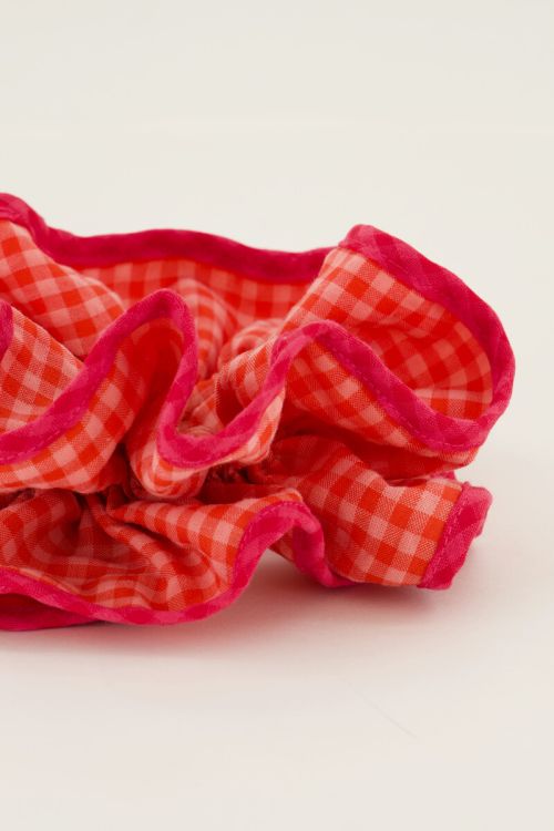Pink scrunchie with plaid | My Jewellery