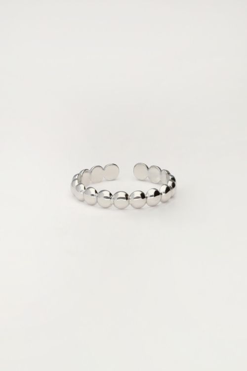 Ring with connecting circles | My Jewellery