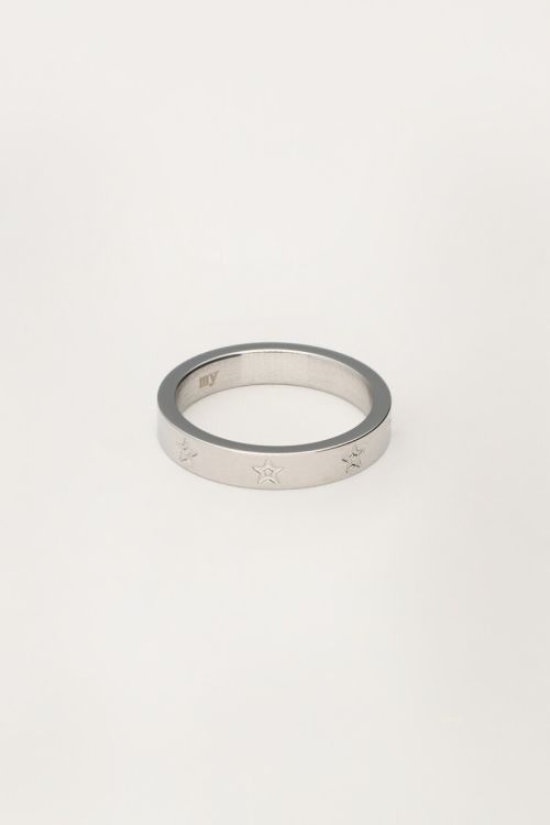 Ring with engraved stars | My Jewellery