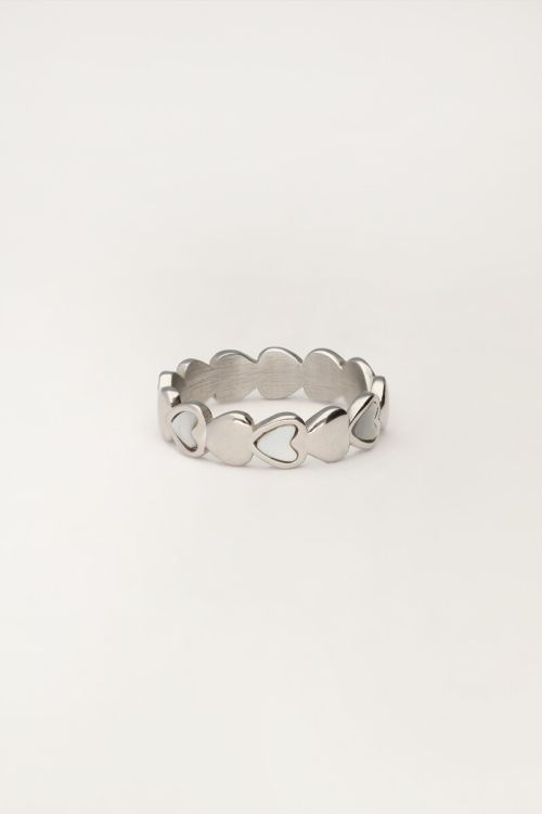 Ring with hearts 