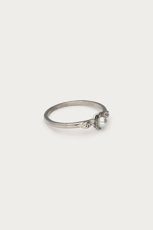 Ring with rose and imitation pearl | My Jewellery