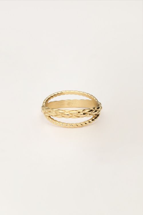 Ring with twisted pattern | My Jewellery