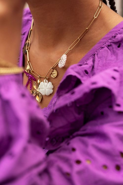 Kette mit Gliedern und bunten Blumenanhängern
