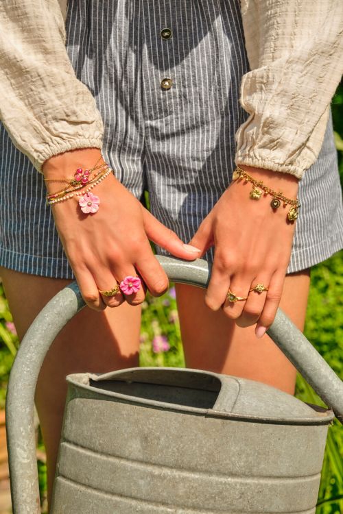 Botanical armband met roze klaver