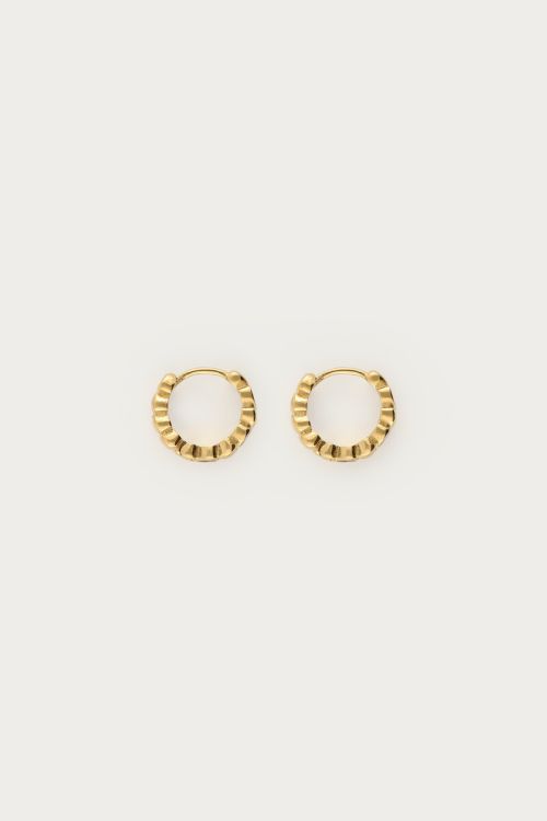 Small hoop earrings with hearts | My Jewellery