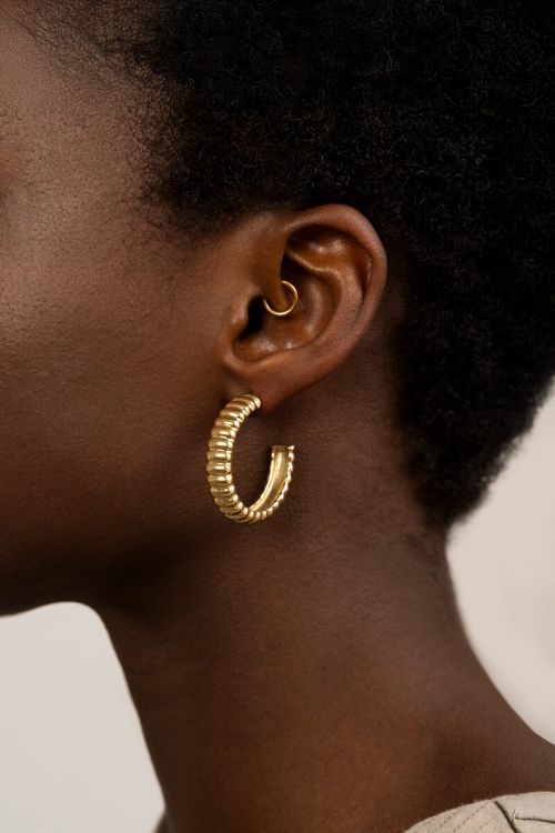 Statement earrings with horizontal ribbing | My Jewellery