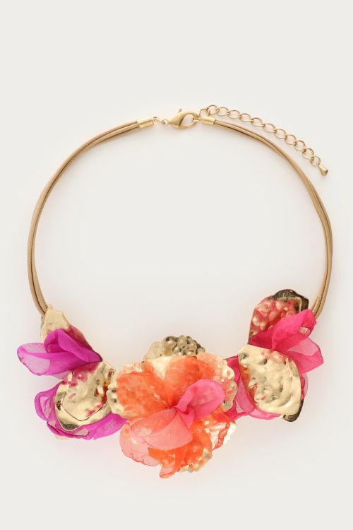Statement necklace with silk flowers | My Jewellery