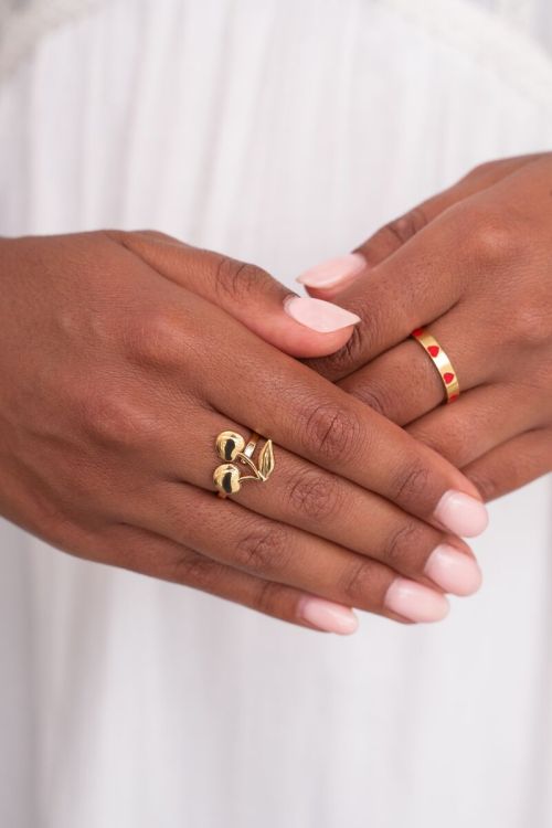 Bague avec cerise 