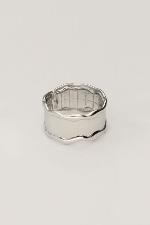 Statement ring with wave and texture | My Jewellery