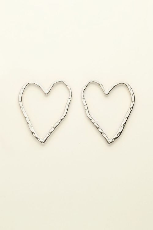 Statement studs with large open heart | My Jewellery
