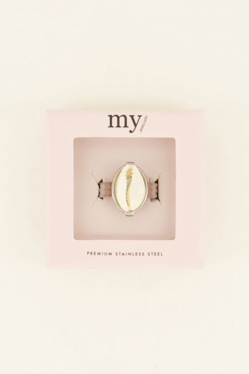 Golden ring with shells | My Jewellery