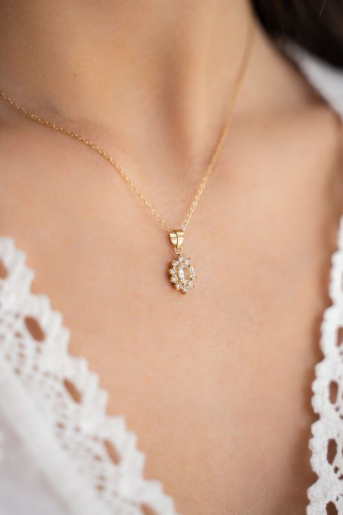 
Vintage necklace with transparent rhinestones | My Jewellery
