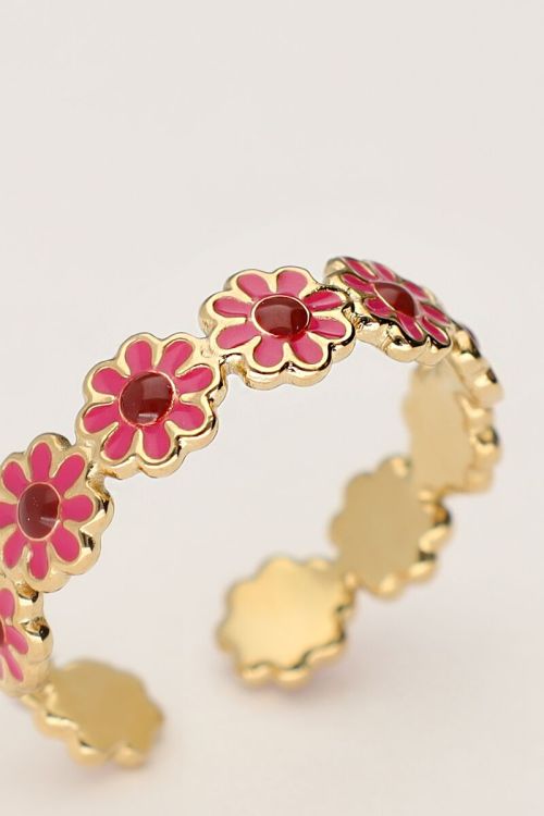 Vintage ring with pink & red flowers | My Jewellery
