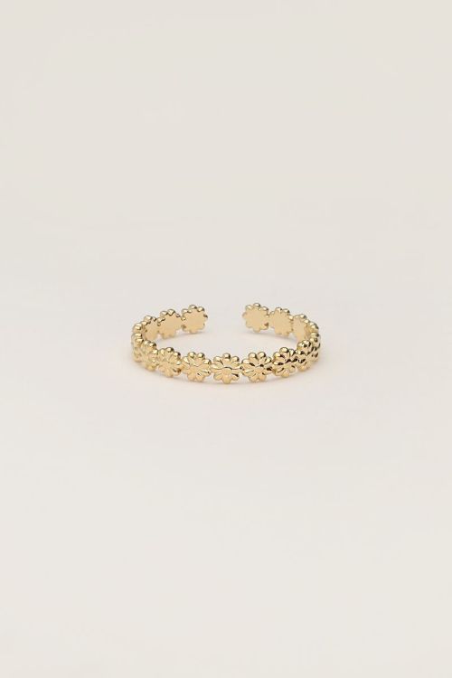 Vintage ring with small flowers | My Jewellery