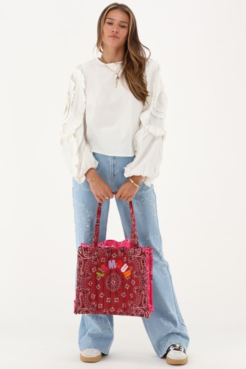 White blouse with ruffle & roses | My Jewellery 