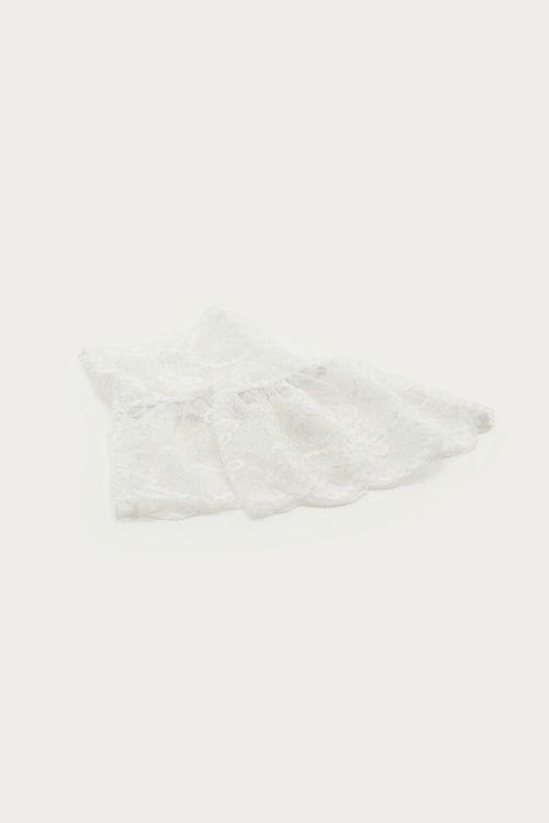 White lace cuffs | My Jewellery