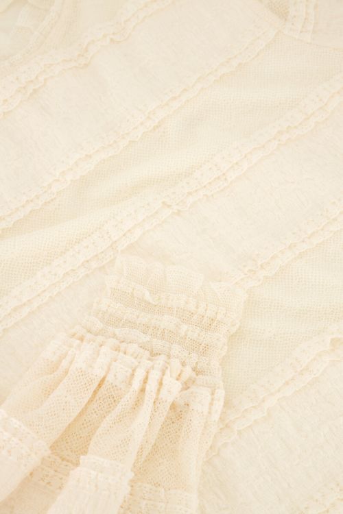 White lace top with balloon sleeves | My Jewellery