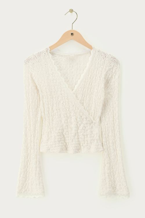 
White lace top with overlap | My Jewellery
